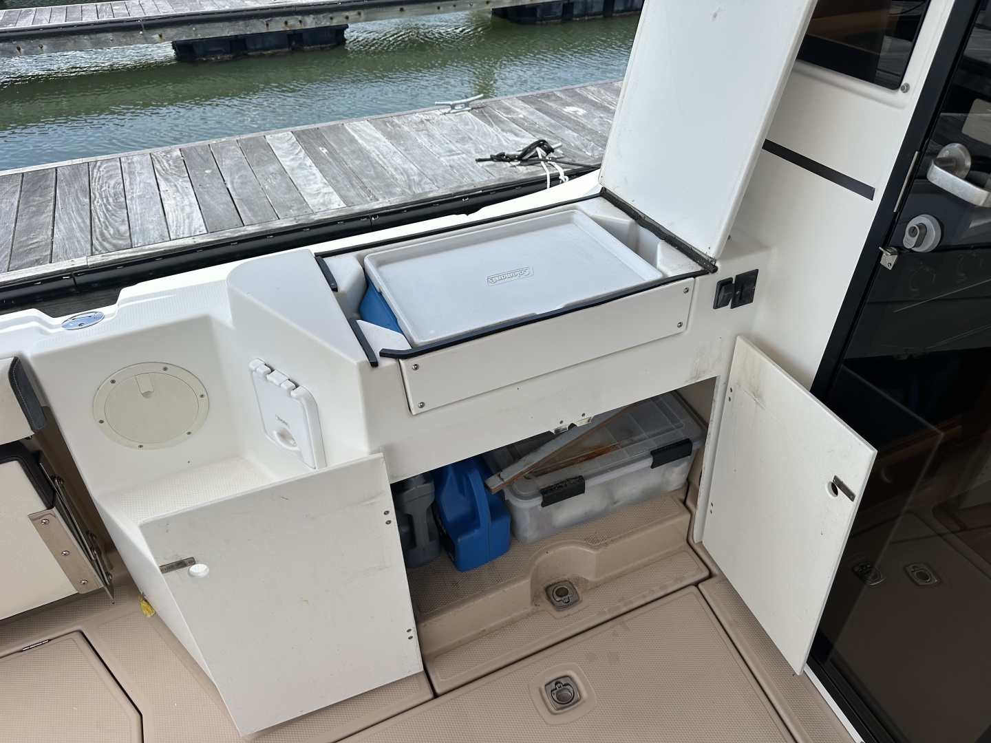 Seahorse 33ft Cutwater Yacht For Sale