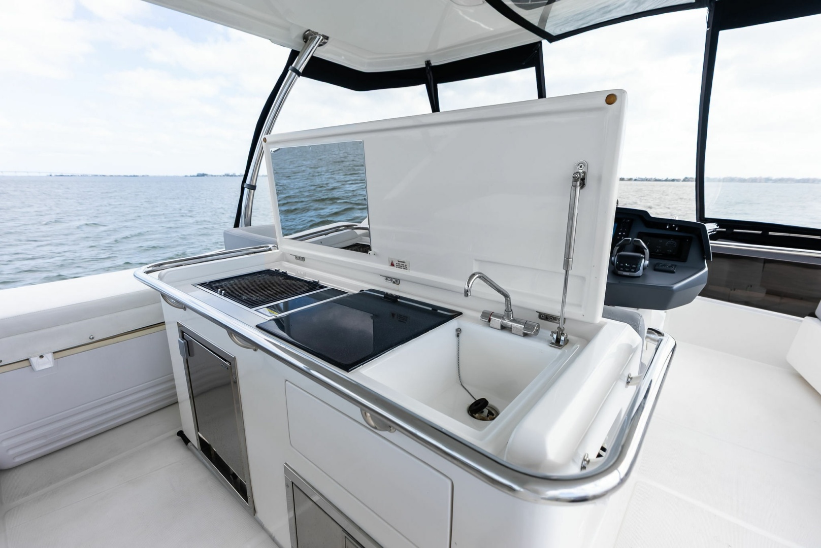 2021 Aquila 