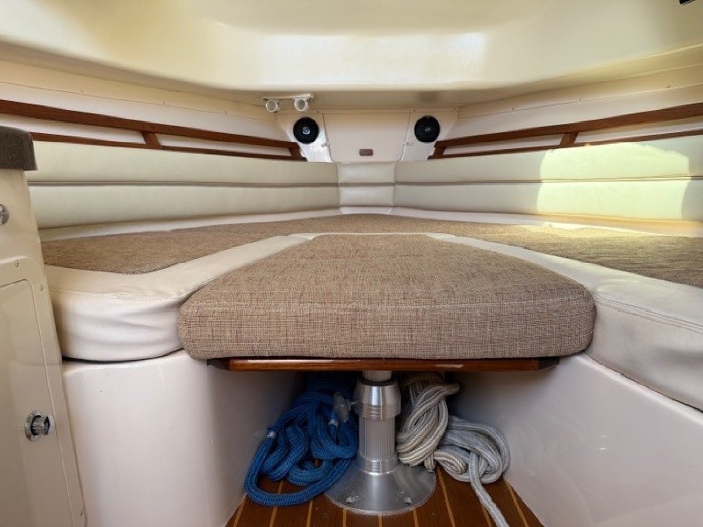 2007 Grady-White 300 Marlin