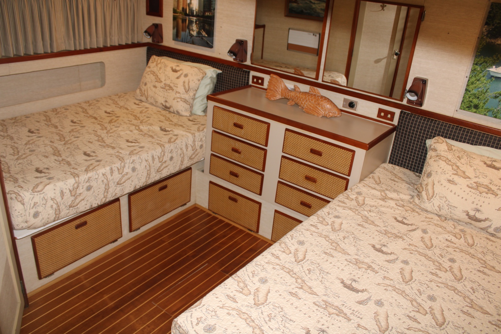 42 ft Bertram - Master Cabin