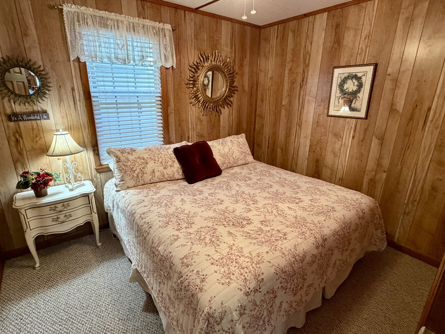 2002 Custom 20 x 53 Floating Cabin - Approx 999/sqft