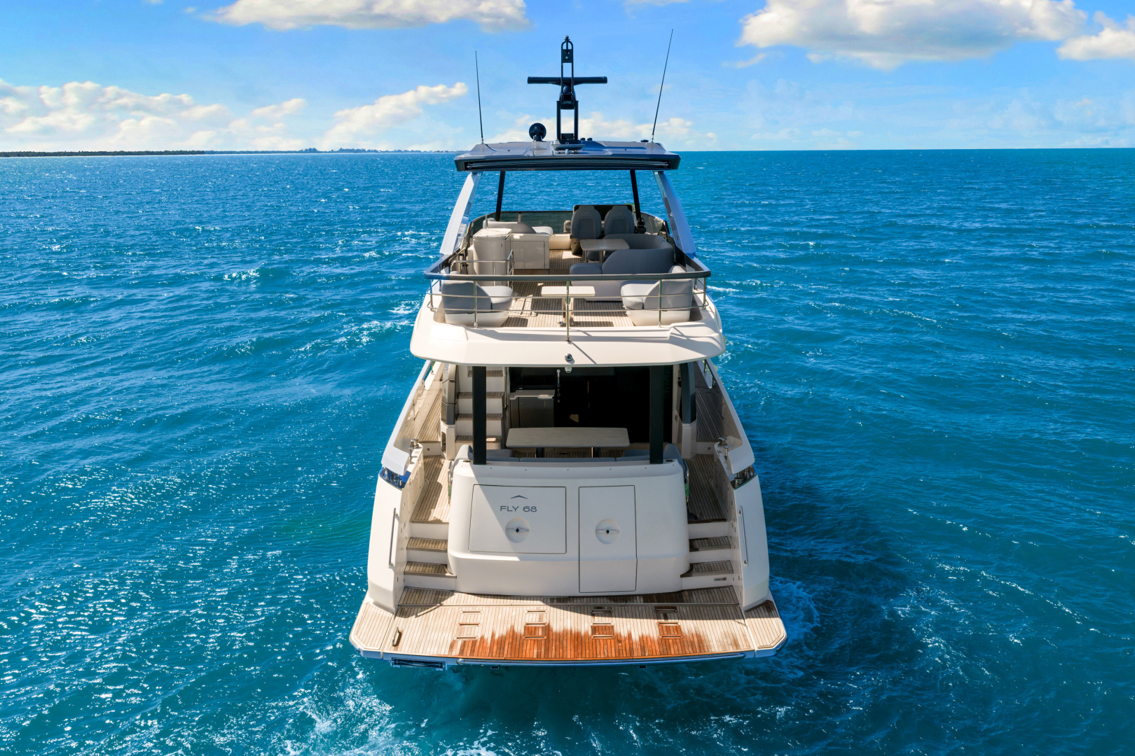 68ft Azimut Yacht For Sale