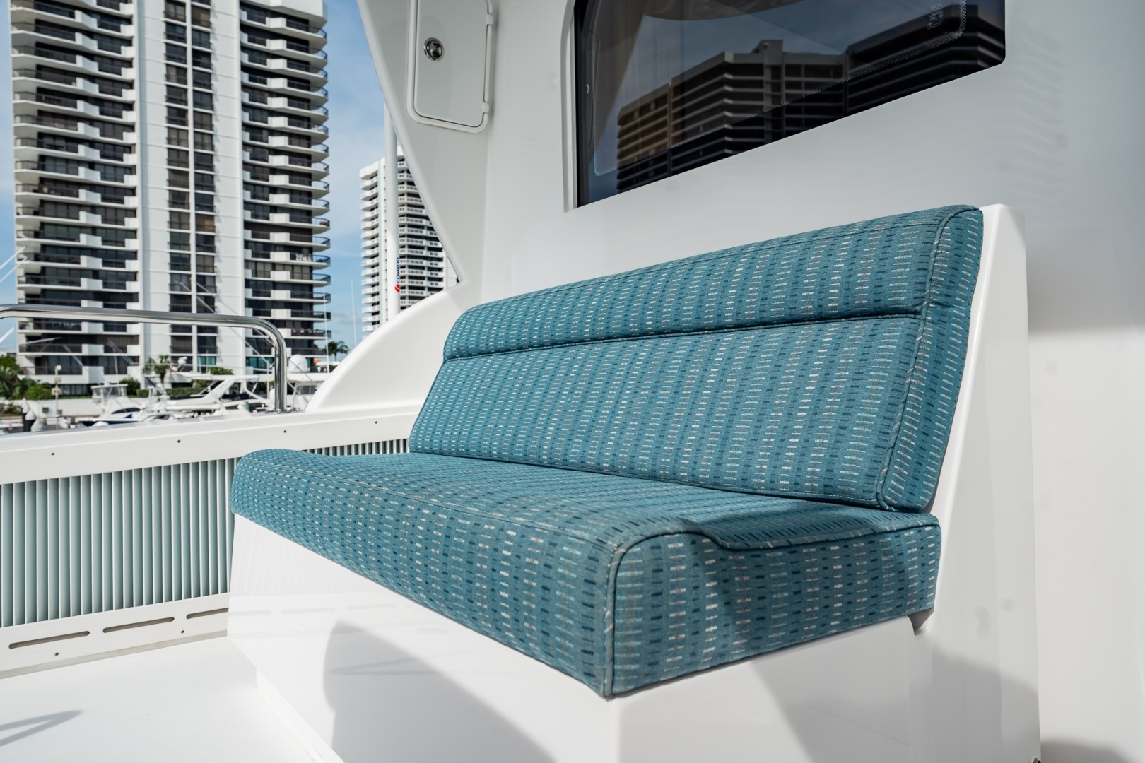 Breakaway 80ft Hatteras Yacht For Sale Breakaway 80ft Hatteras Yacht For Sale