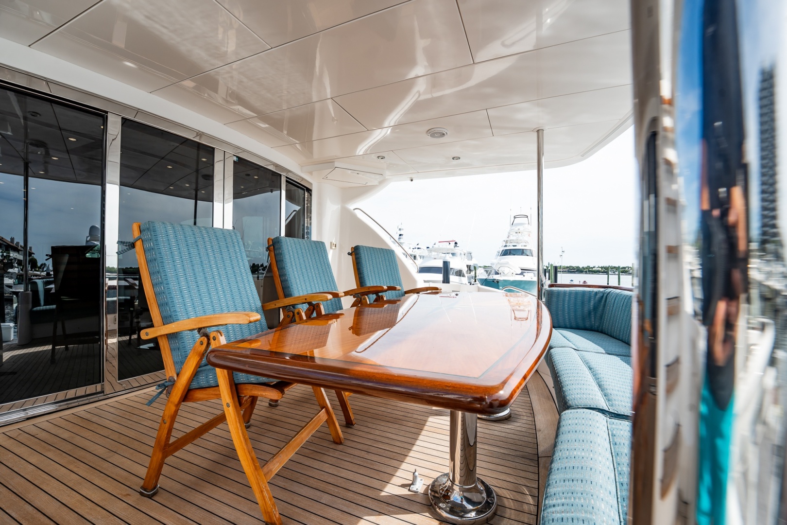 Breakaway 80ft Hatteras Yacht For Sale Breakaway 80ft Hatteras Yacht For Sale