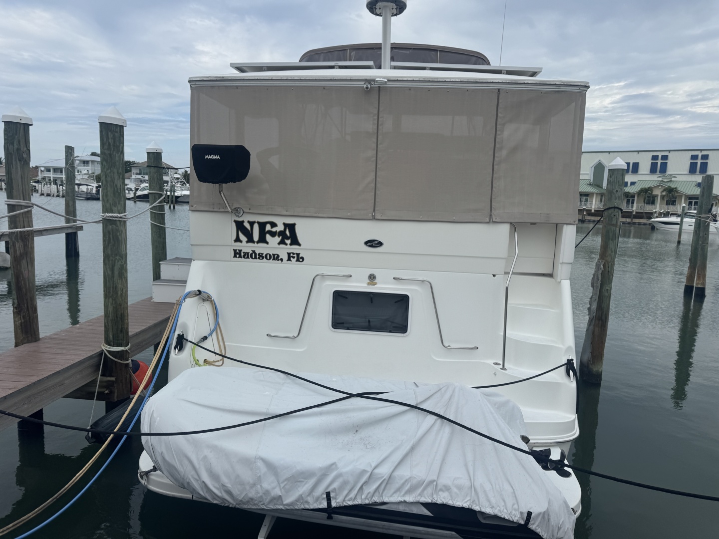 2001 Sea Ray 380 Aft Cabin