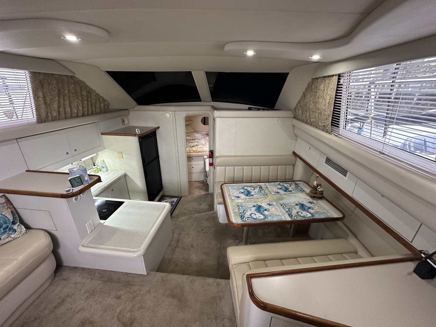 Seahorse III 39ft Cruisers Yachts Yacht For Sale Seahorse III 39ft Cruisers Yachts Yacht For Sale