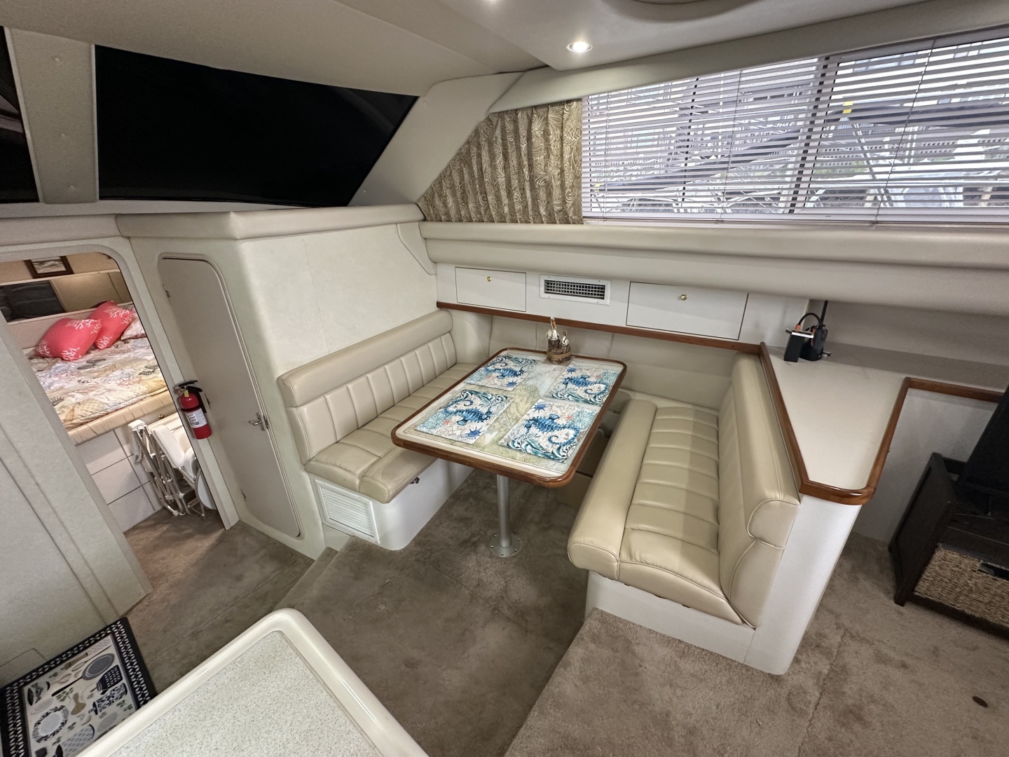 Seahorse III 39ft Cruisers Yachts Yacht For Sale Seahorse III 39ft Cruisers Yachts Yacht For Sale