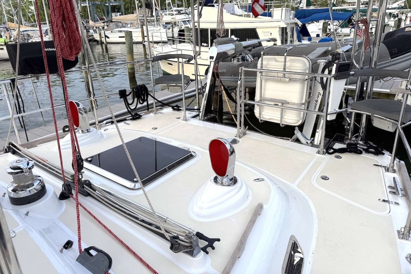 2014 Hylas 56
