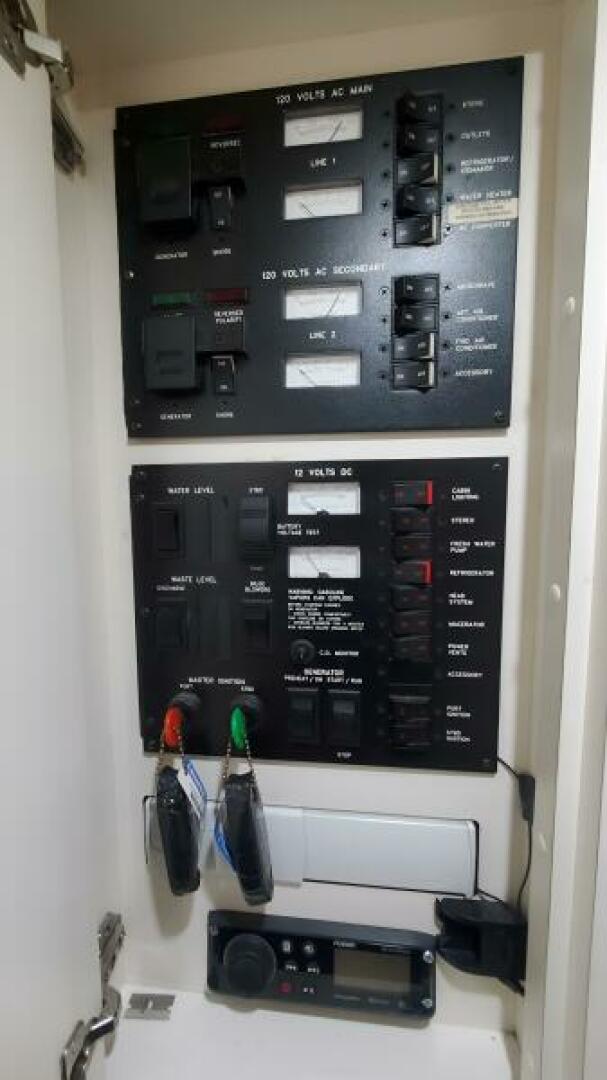 1997 Sea Ray 370