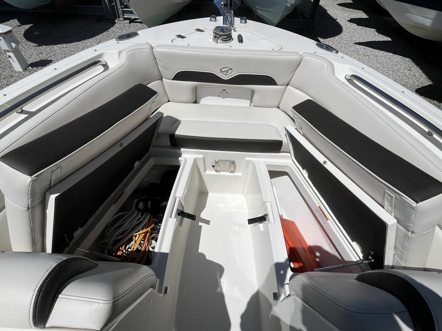 2024 Sailfish 245 DC
