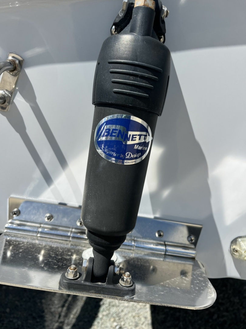 2024 Sailfish 245 DC