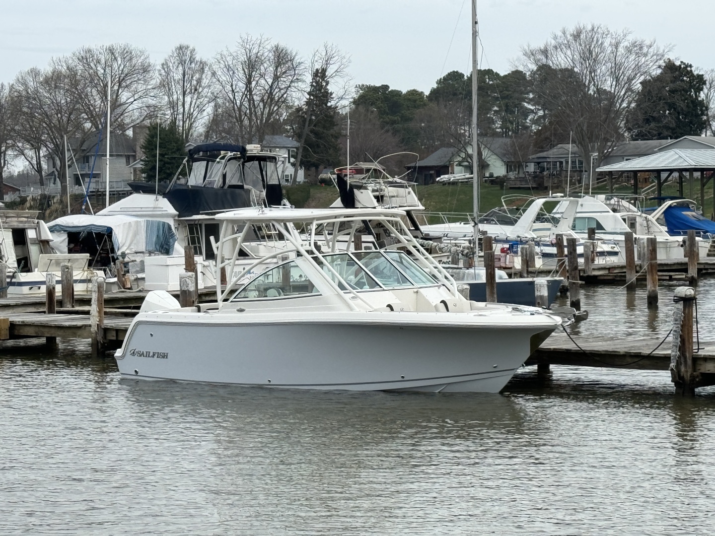 2024 Sailfish 245 DC