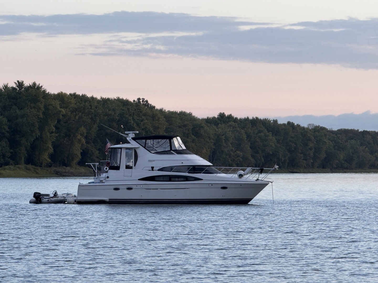 2005 Carver 444 Motor Yacht