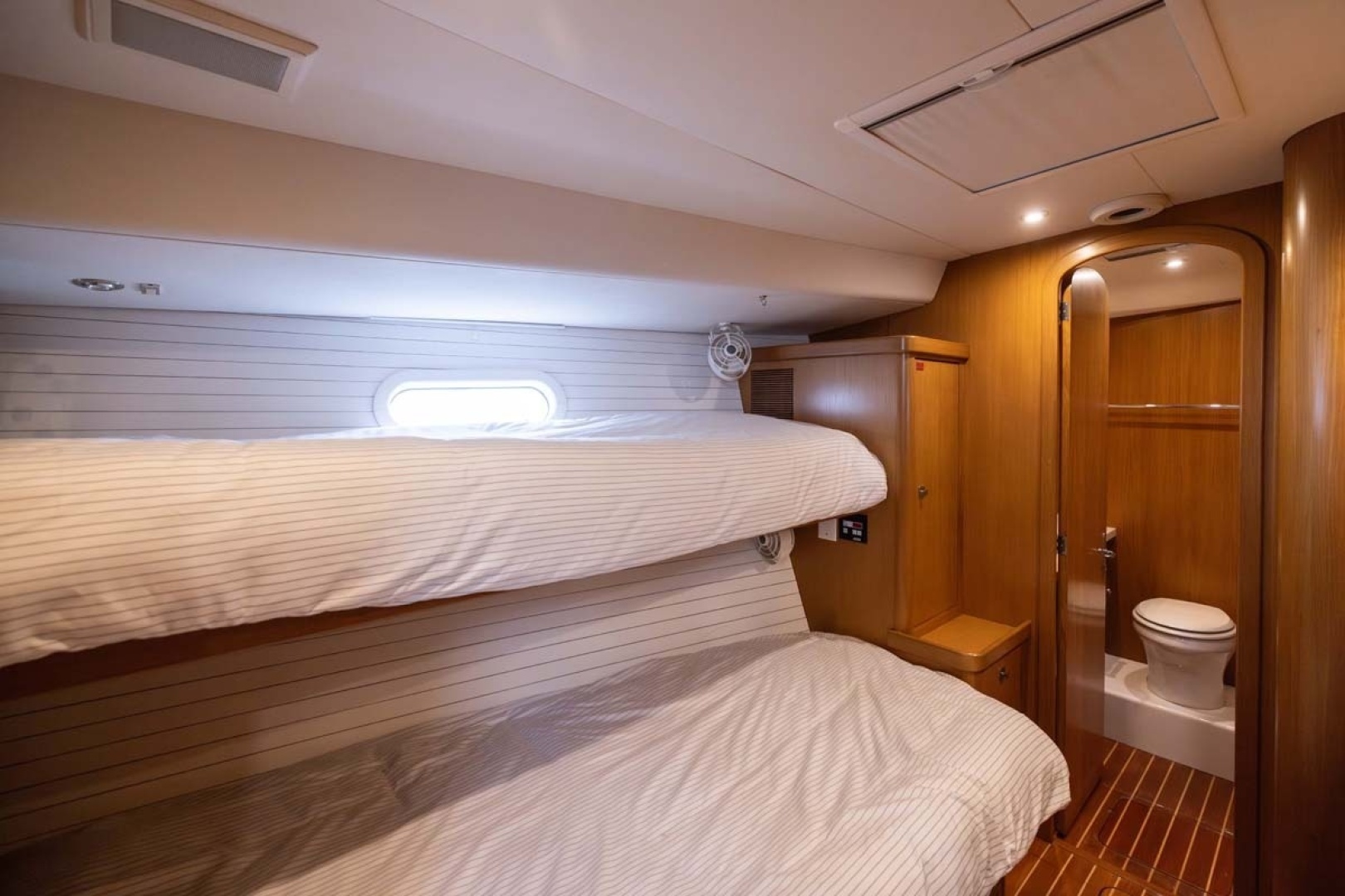 VENTURE 76ft Admiral Marine Yacht For Sale