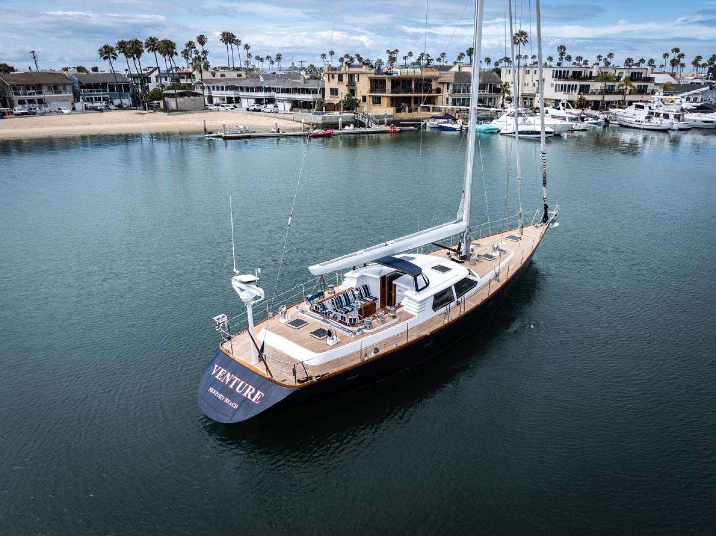 VENTURE 76ft Admiral Marine Yacht For Sale