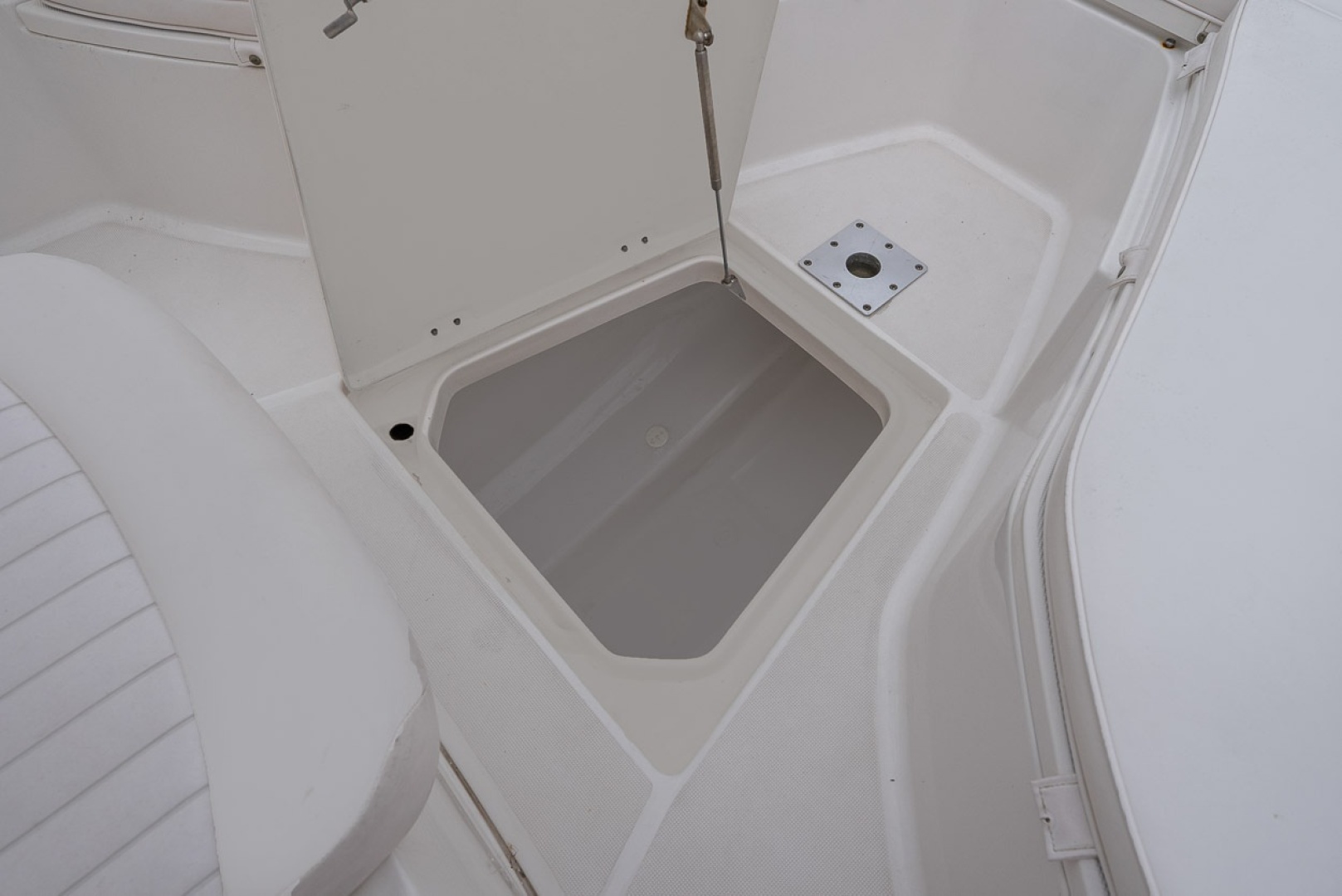 2013 Robalo R260