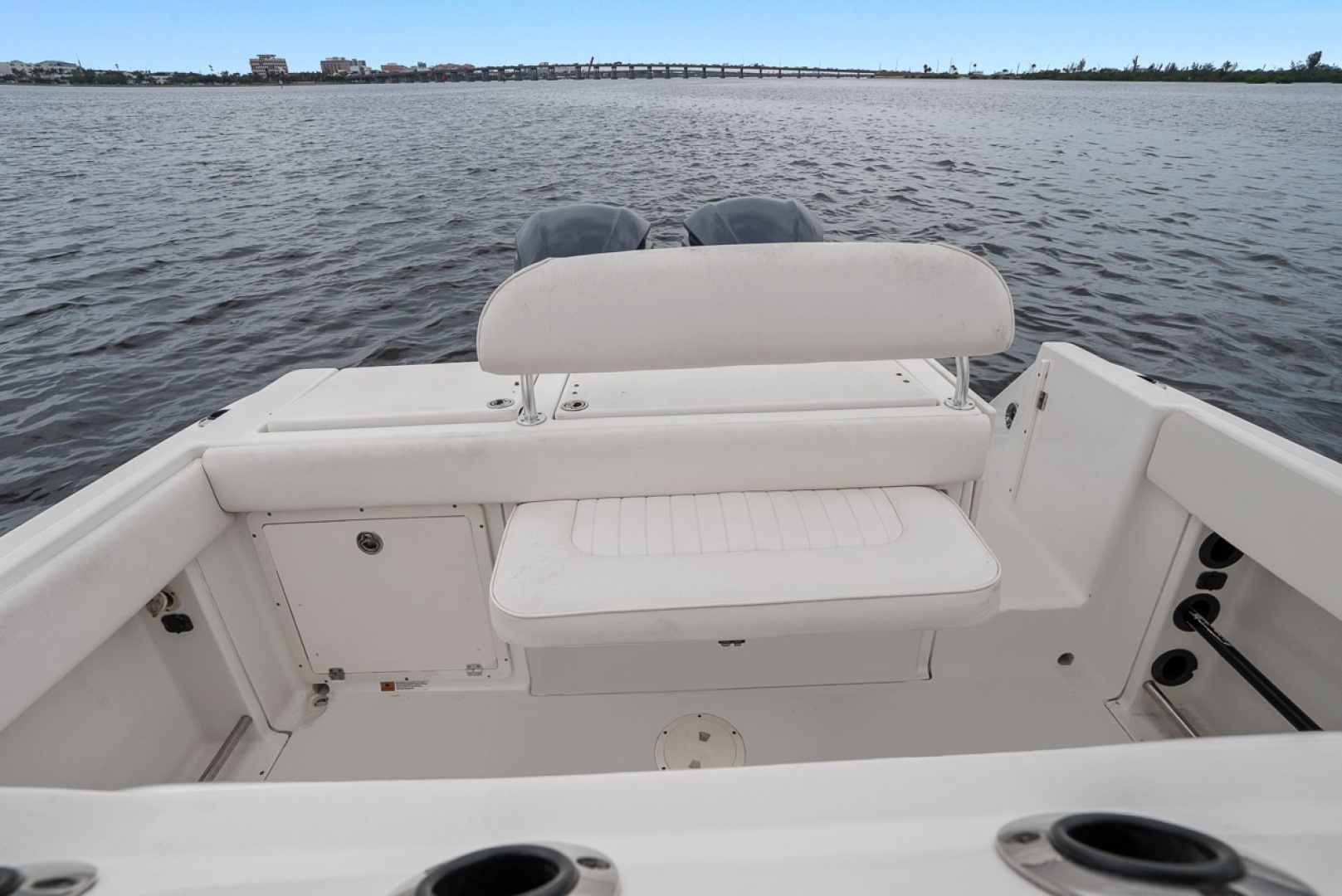 2013 Robalo R260