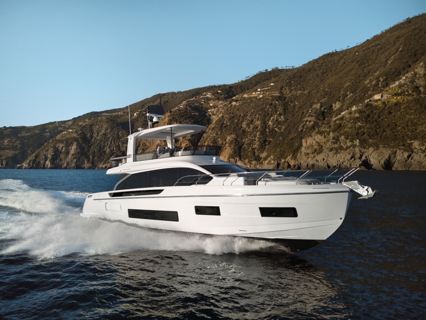 2026 Azimut 62 FLY