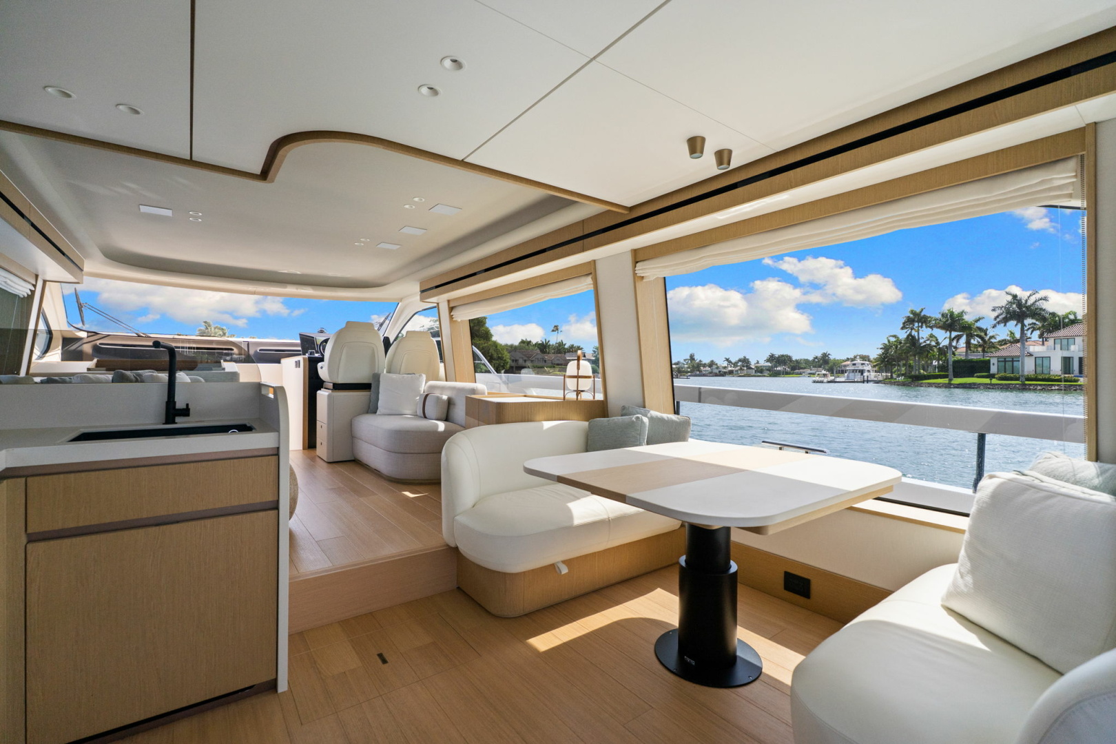 2026 Azimut FLY 62