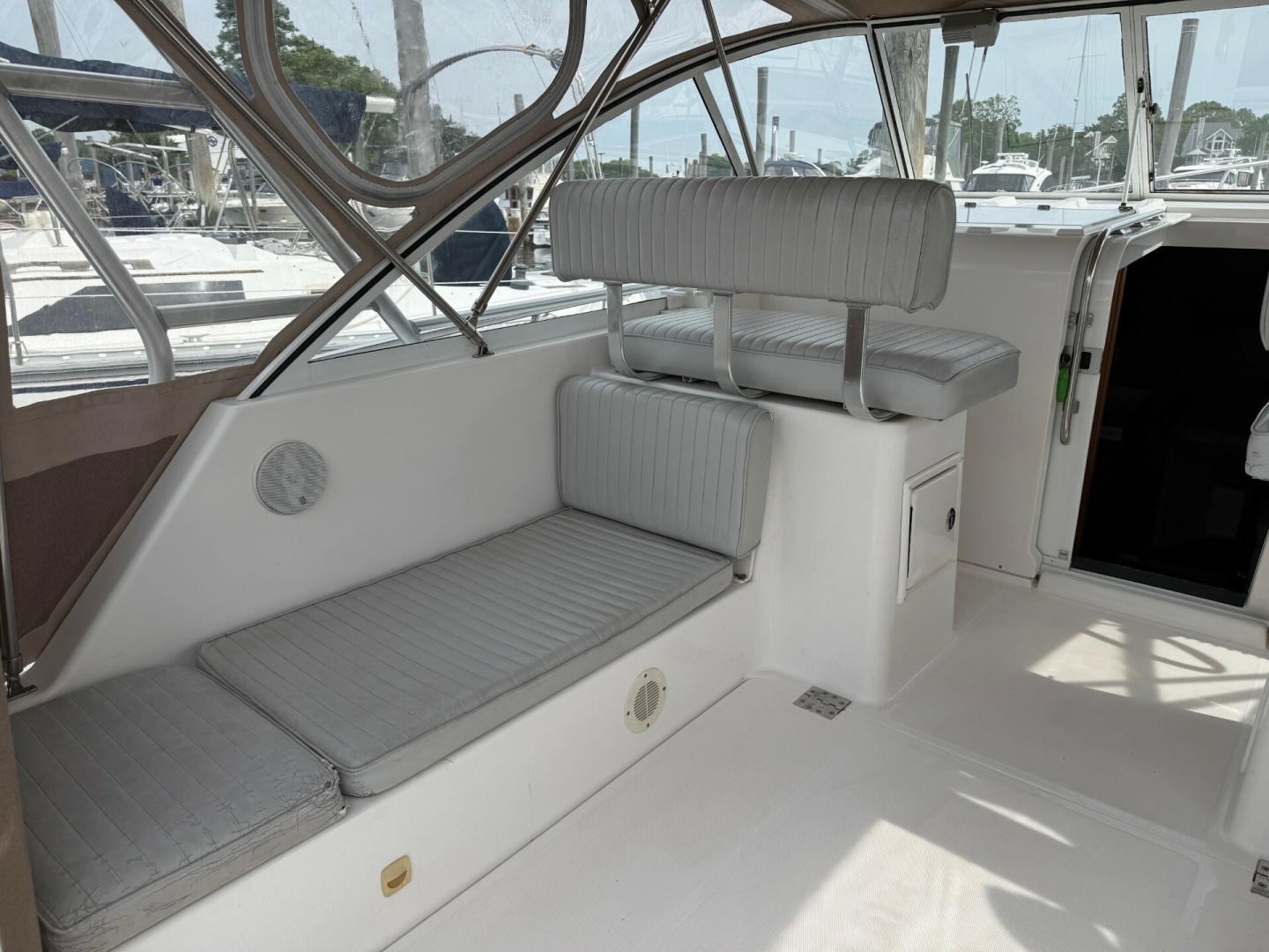 34ft Mainship Yacht For Sale