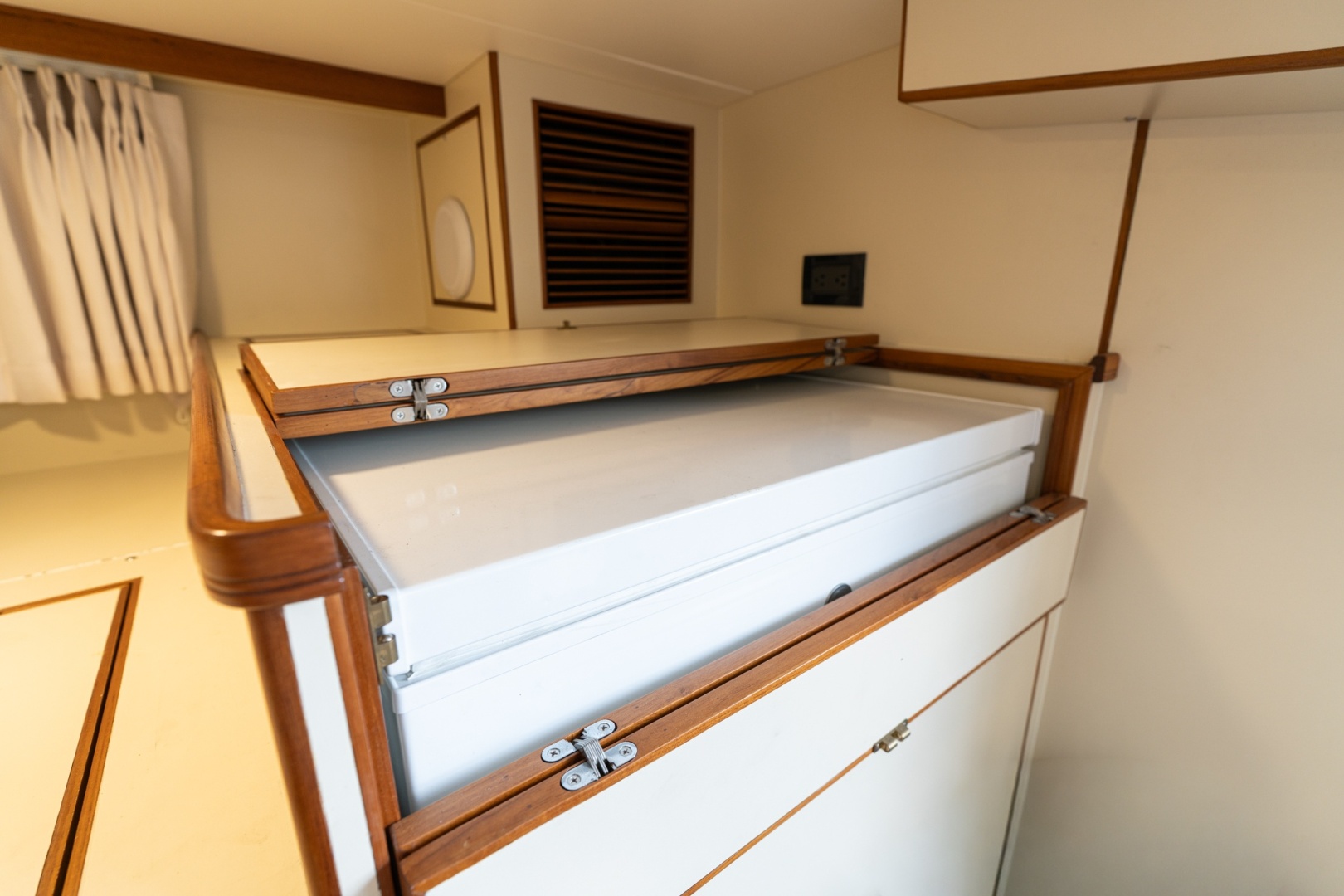 Deep Freezer