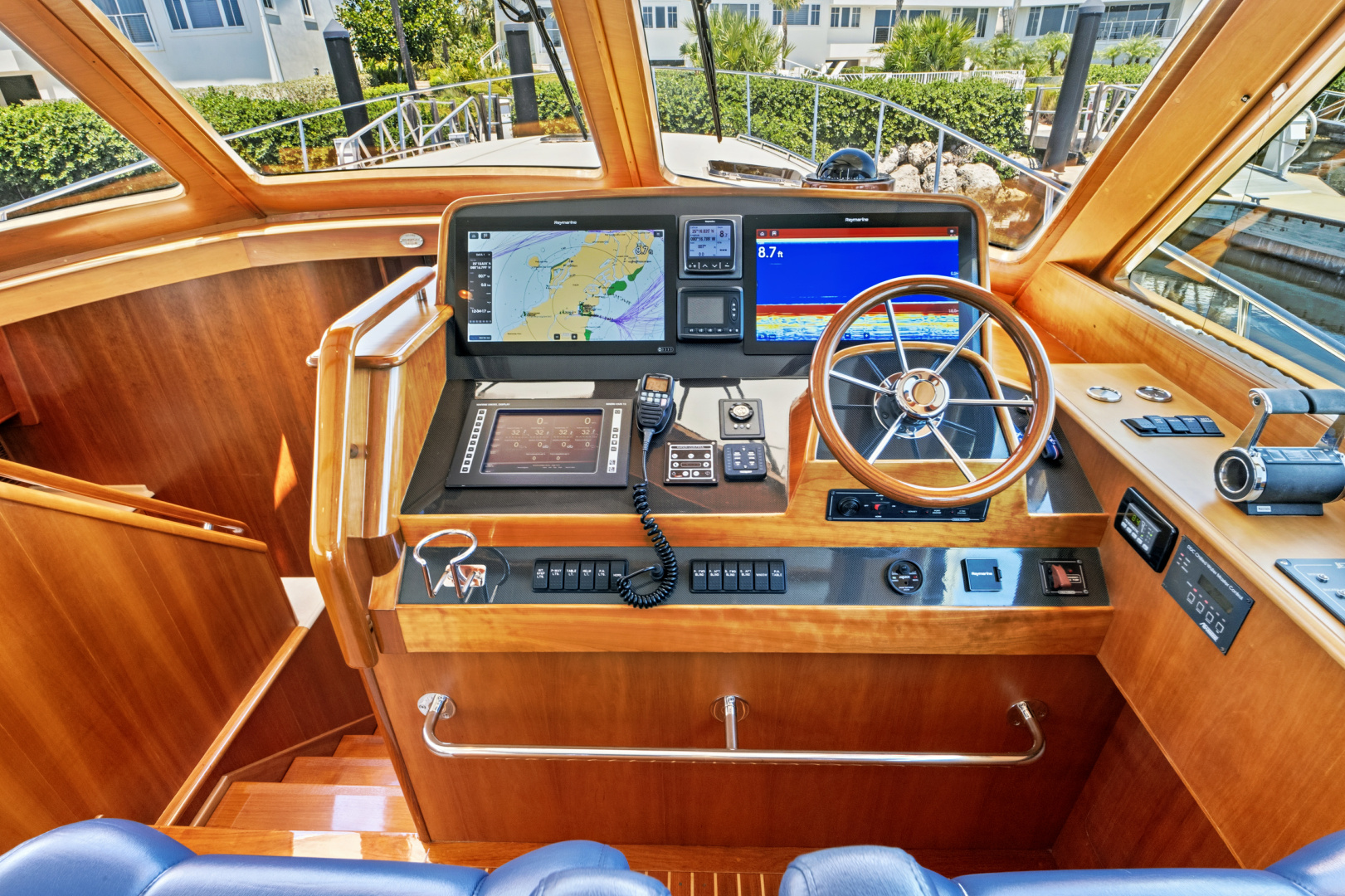 2007 Hinckley TALARIA 55MY