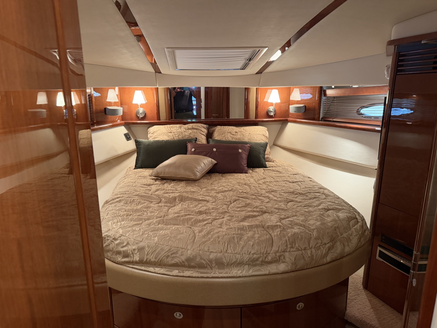 2009 Sea Ray 52 SEDAN BRIDGE