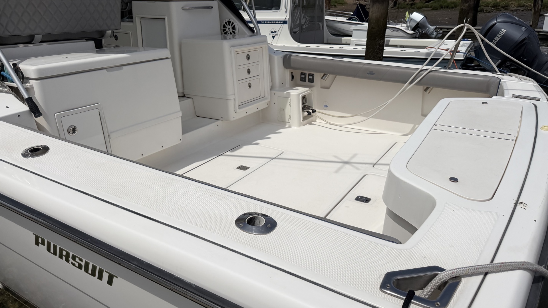 2003 Pursuit 3400 Express