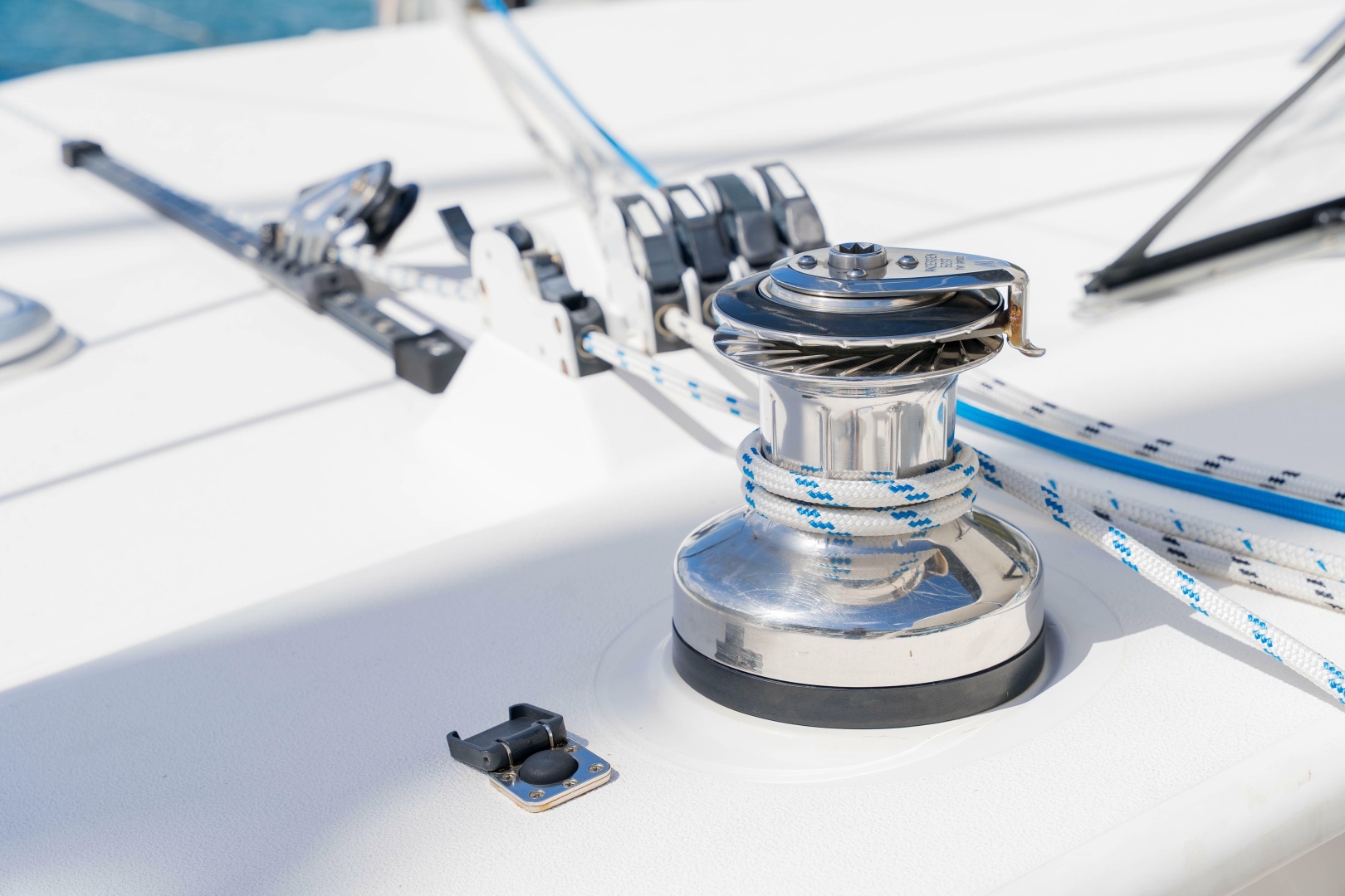 2011 Voyage Yachts 520