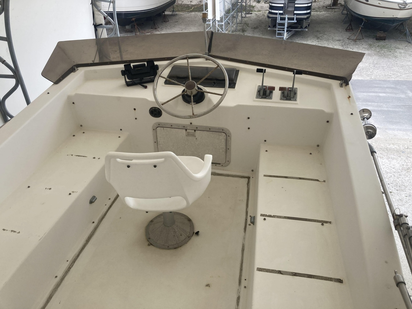Fun Seeker 40ft Holiday Mansion Yacht For Sale Fun Seeker 40ft Holiday Mansion Yacht For Sale