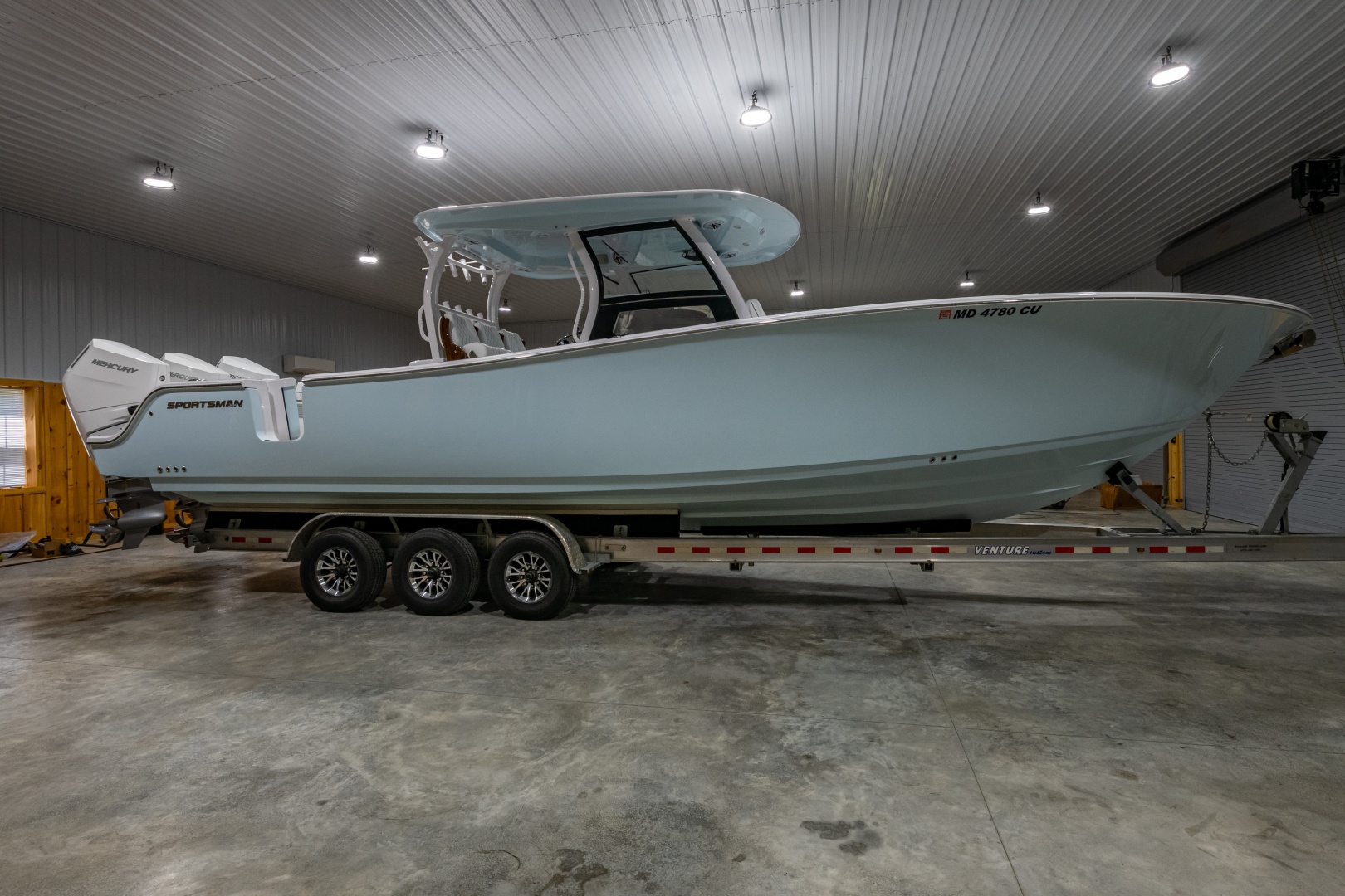 Sportsman Open 352 Center Console - Photo 18