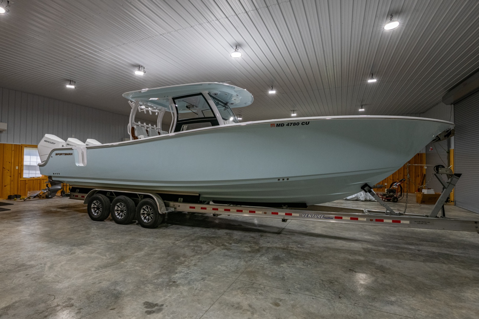 Sportsman Open 352 Center Console - Photo 15