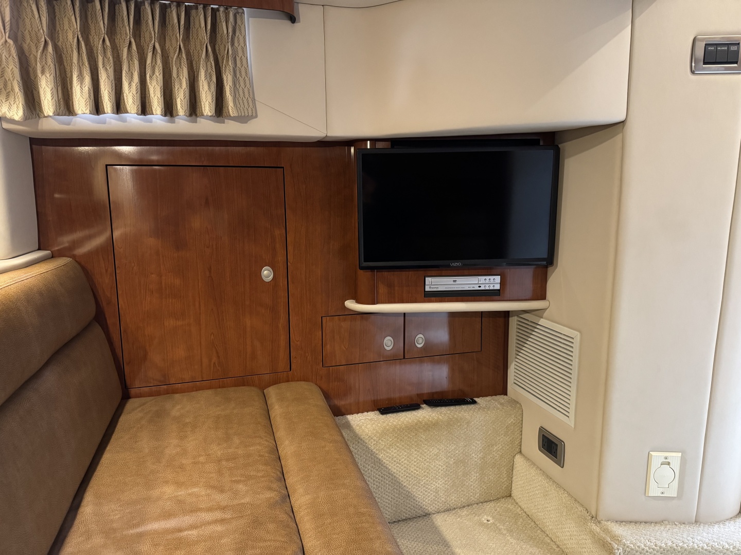 2005 Sea Ray 420 Sundancer