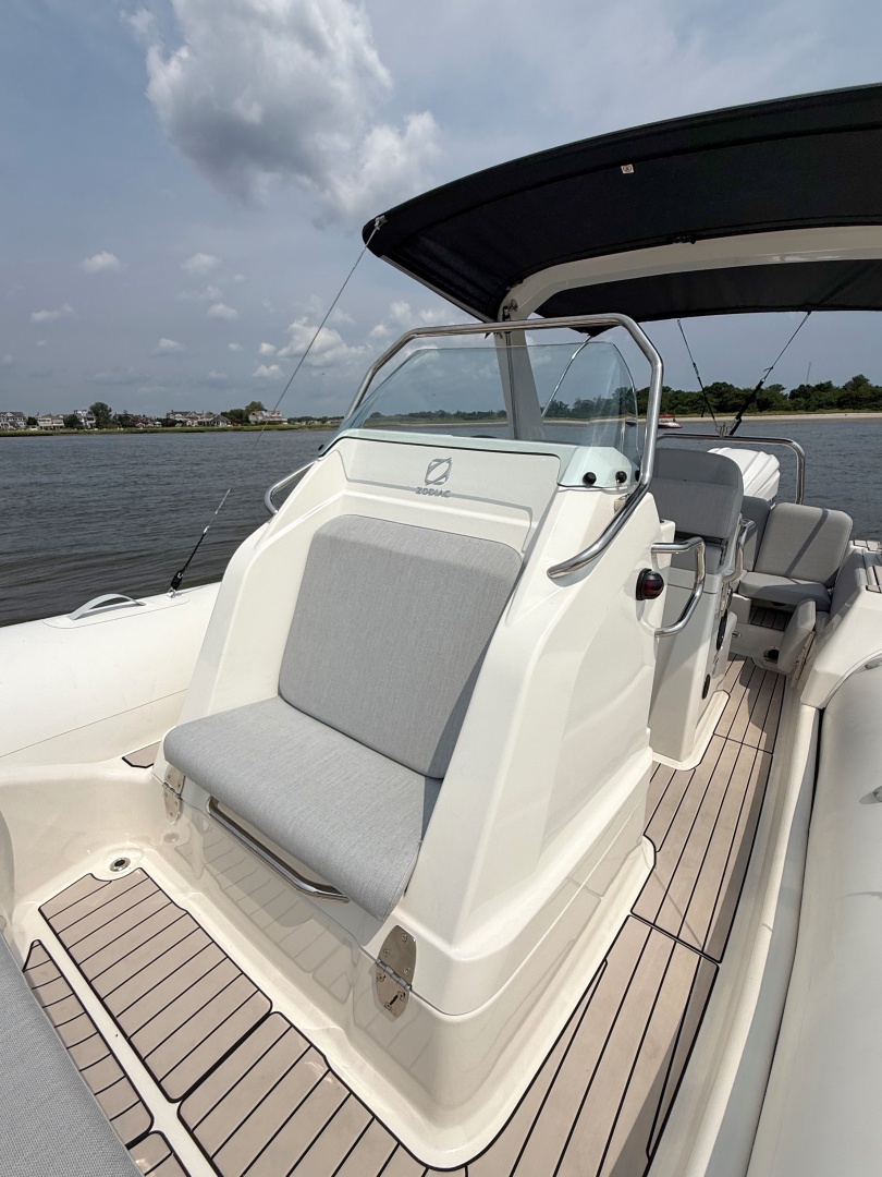 24ft Zodiac Yacht For Sale