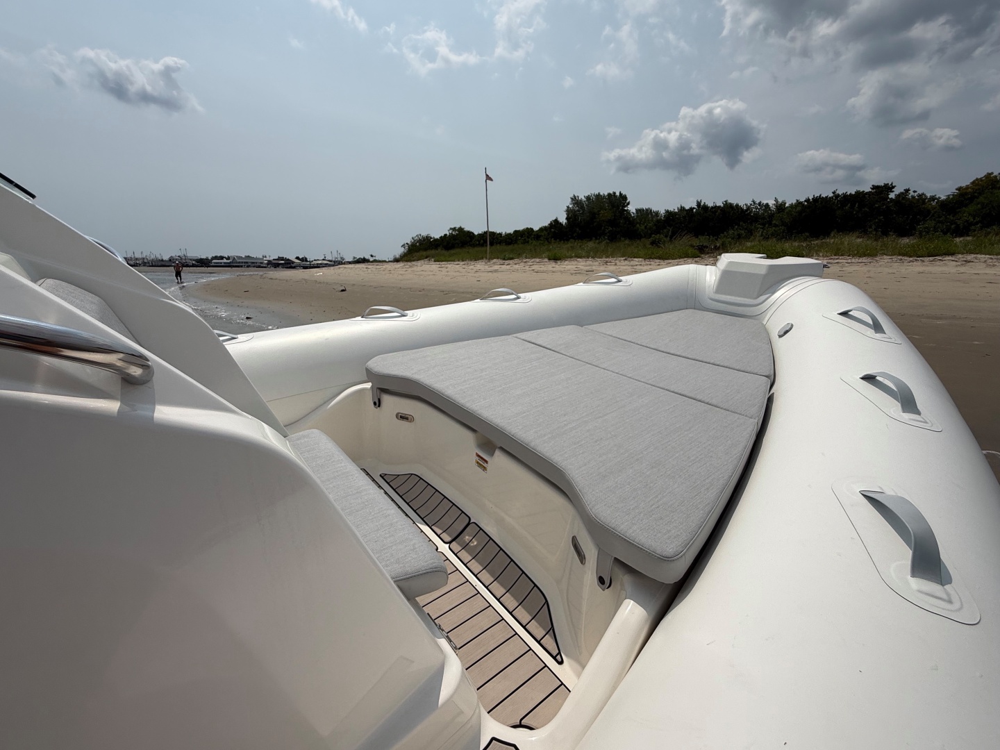 24ft Zodiac Yacht For Sale