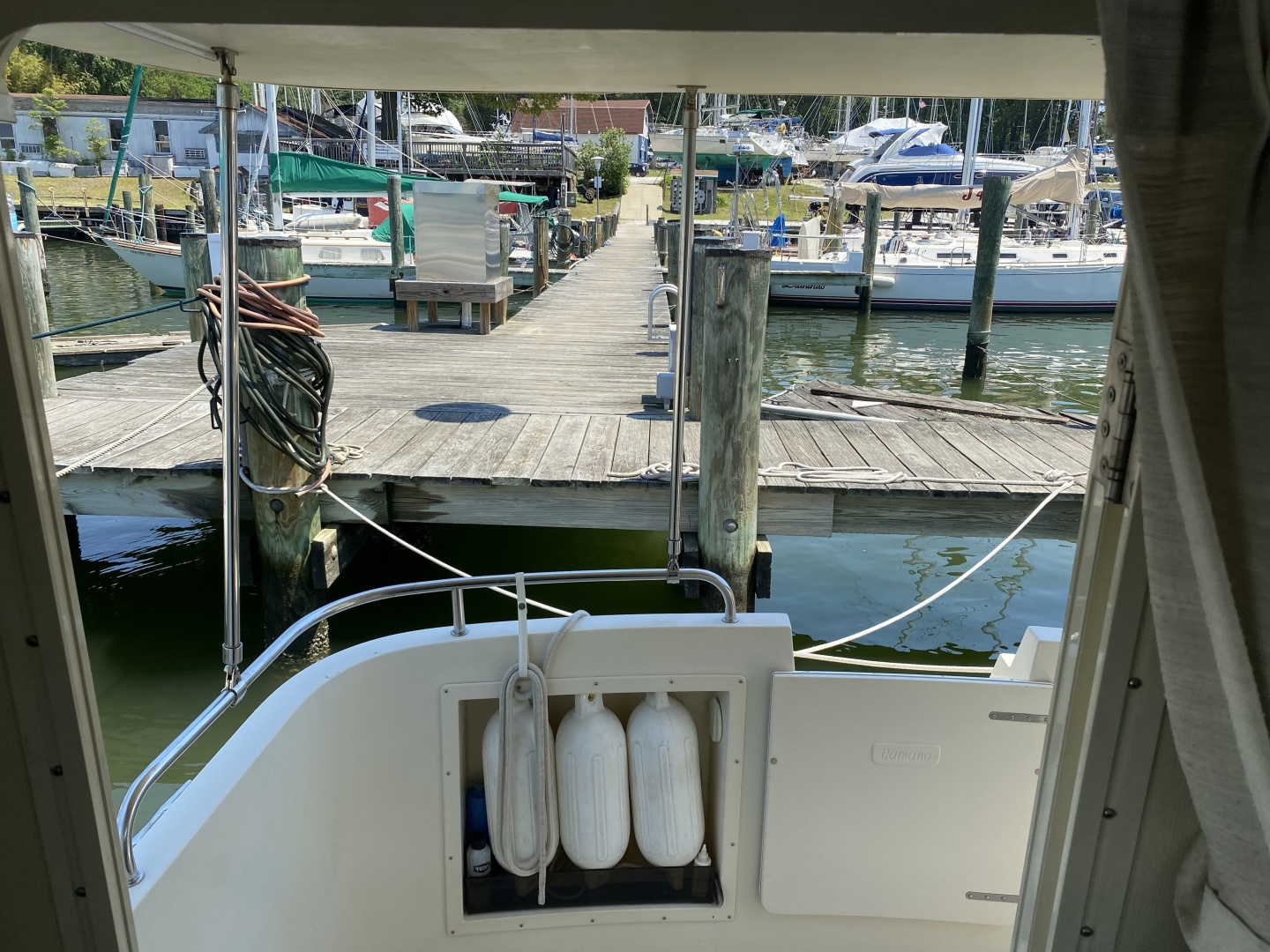 31ft Camano Yacht For Sale