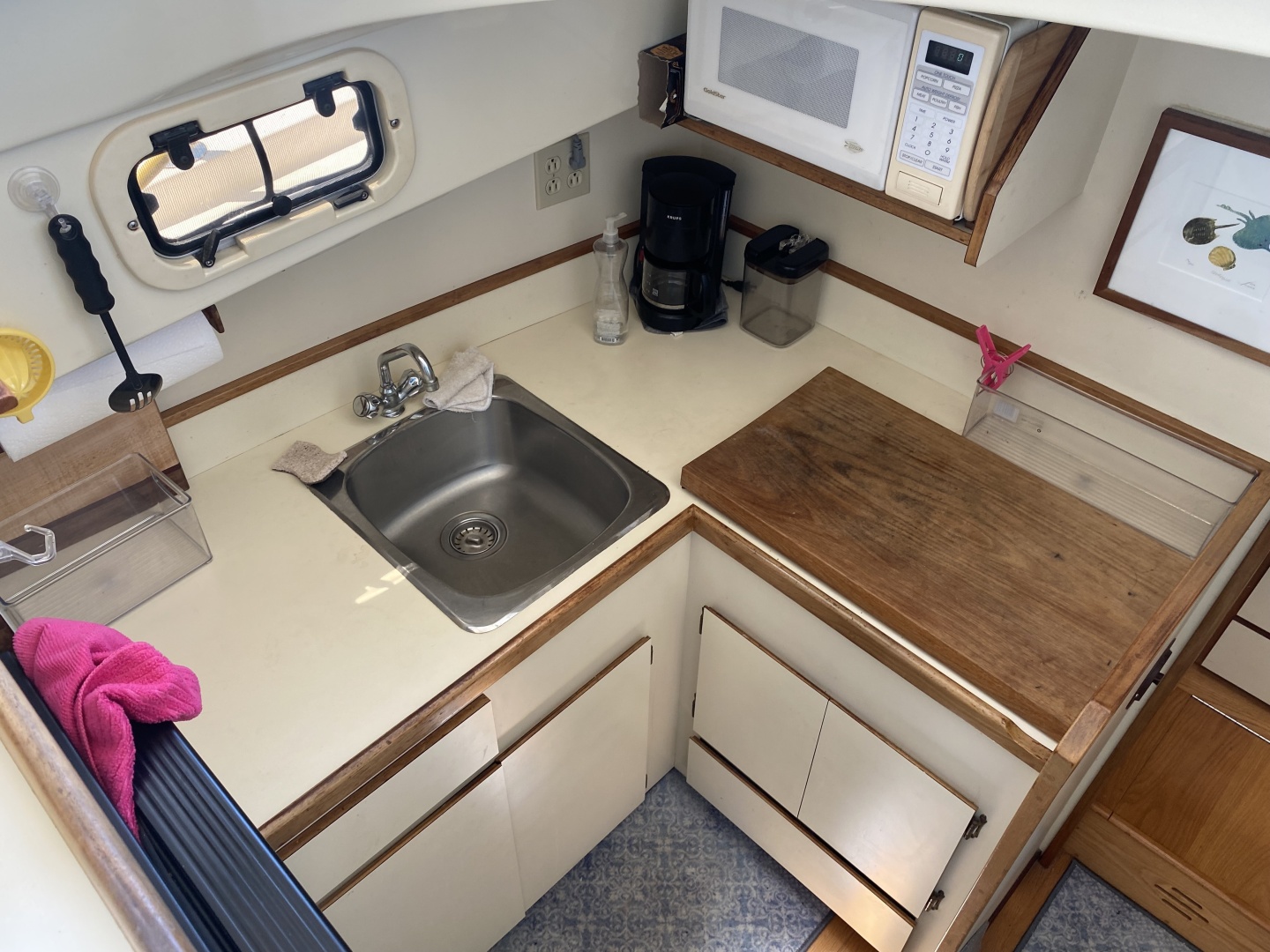 31ft Camano Yacht For Sale
