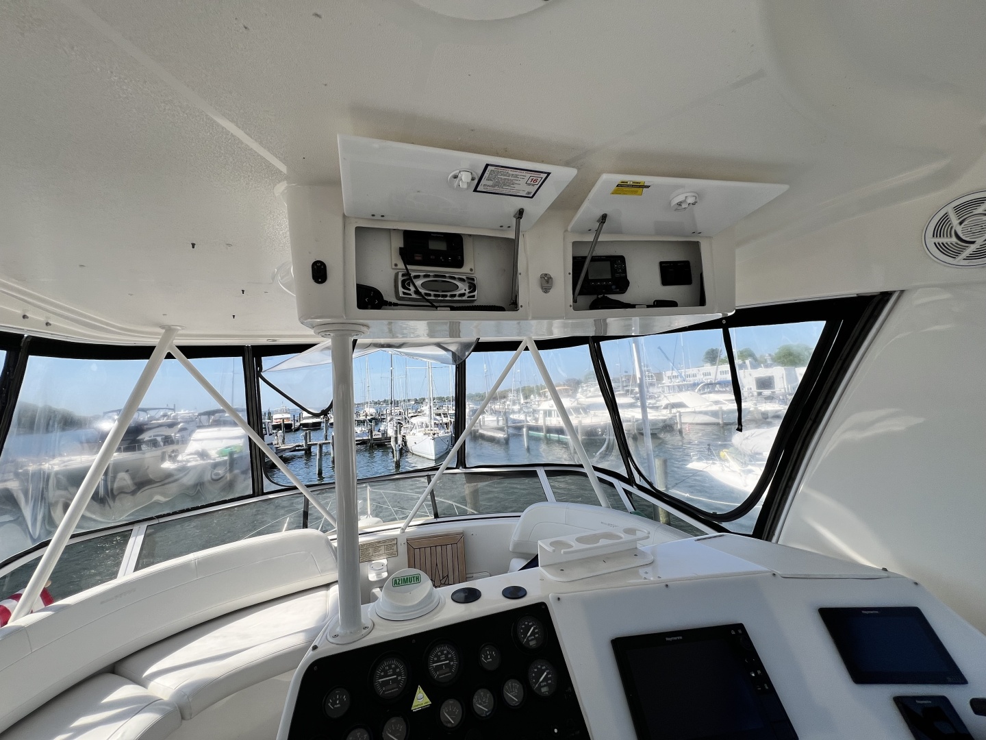 2000 Silverton 42C