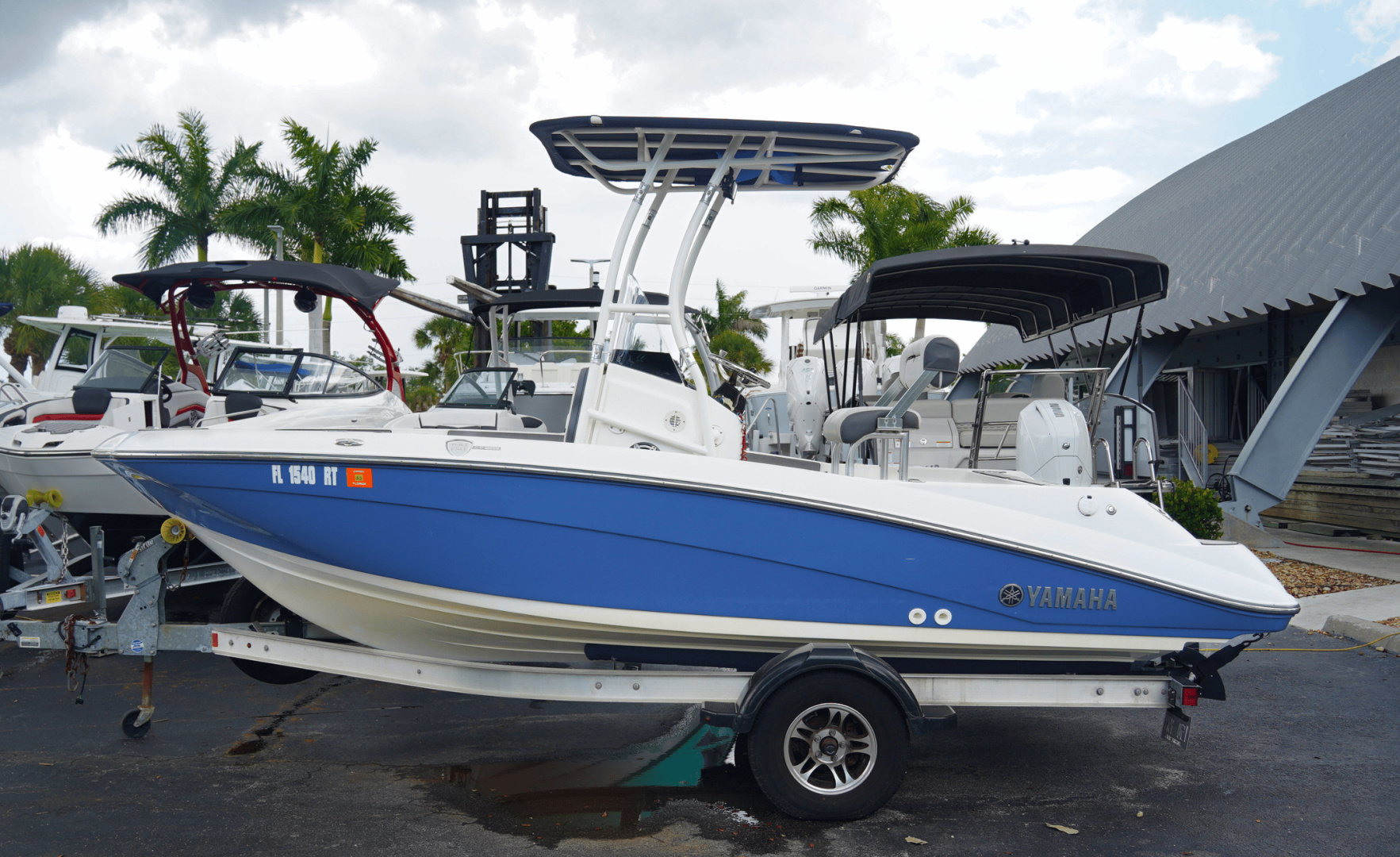 2018 Yamaha Boats 195 FSH