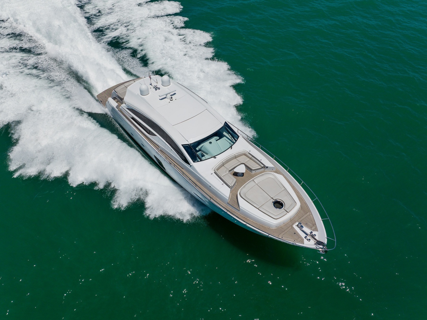 2010 Pershing 80