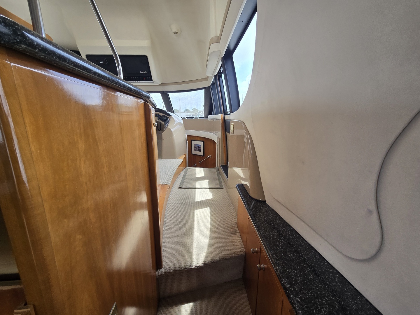 2000 Carver 530