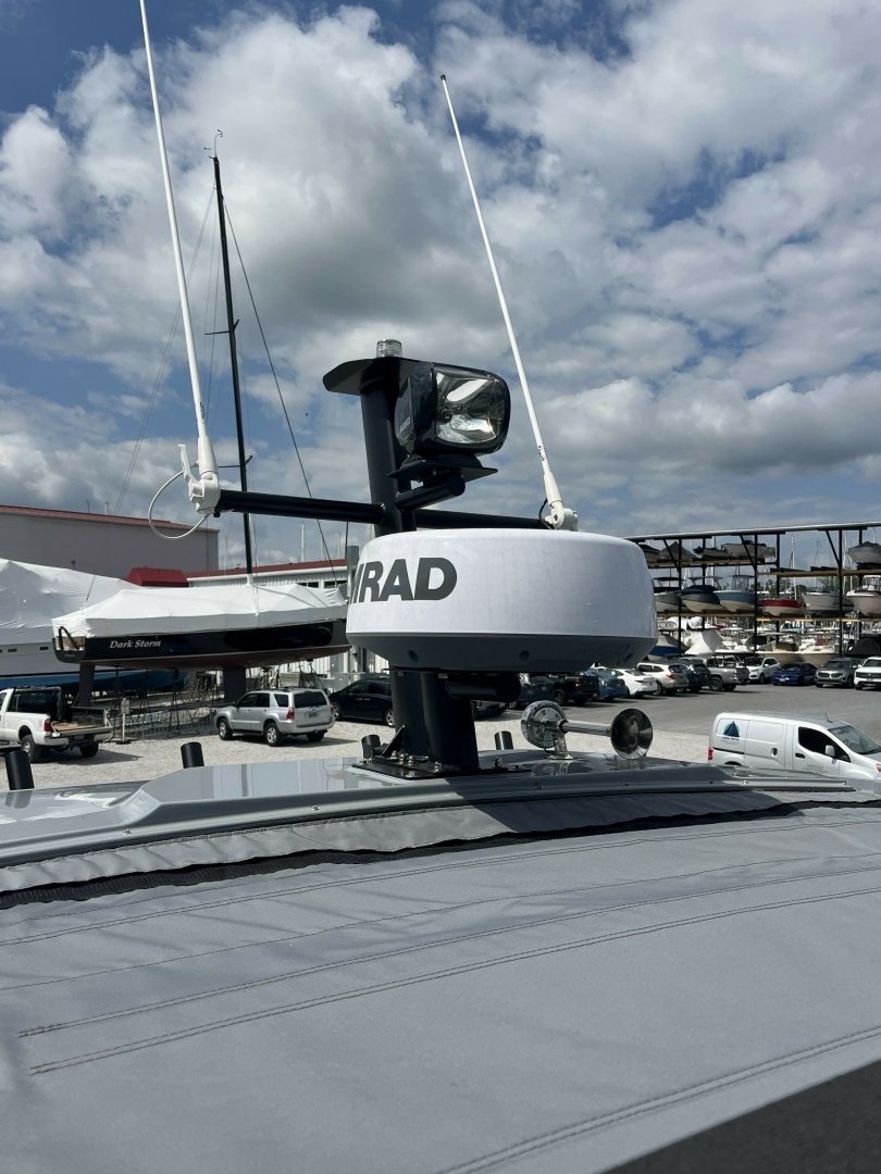 Axopar 37 Sun Top — AGE PROOF - Photo 60