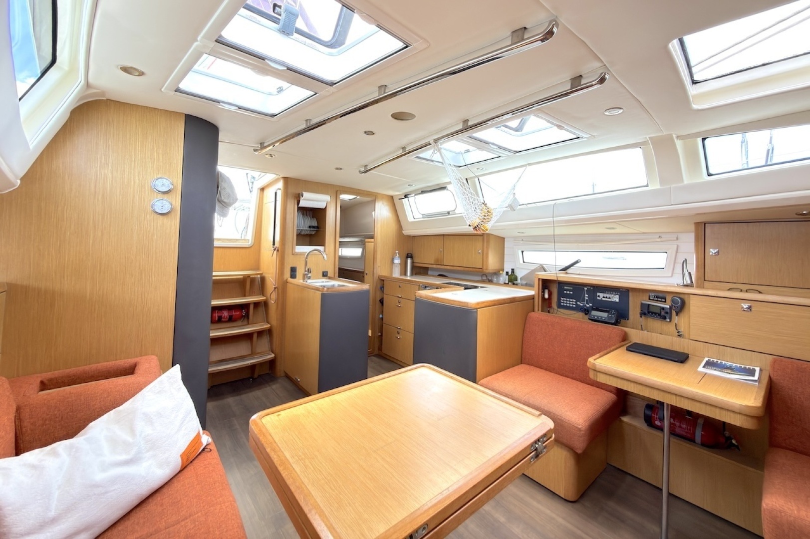 2013 Bavaria Vision 46