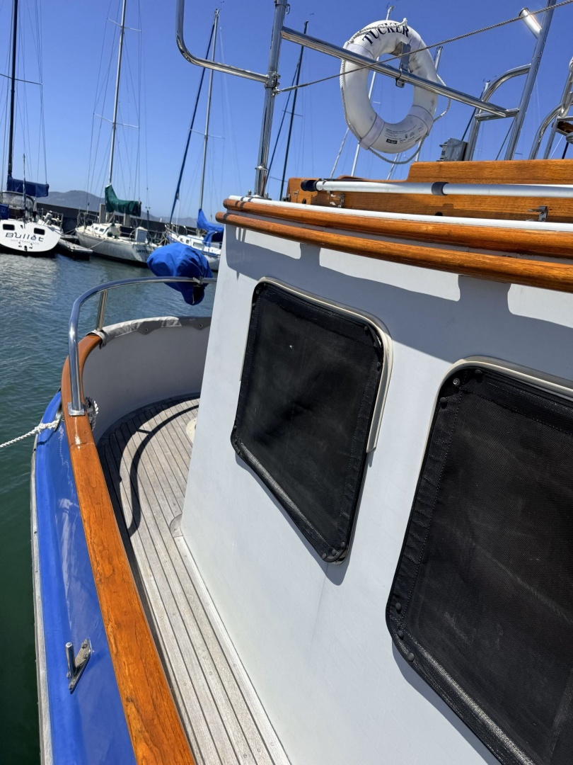 Tucker 37ft Lord Nelson Yacht For Sale Tucker 37ft Lord Nelson Yacht For Sale