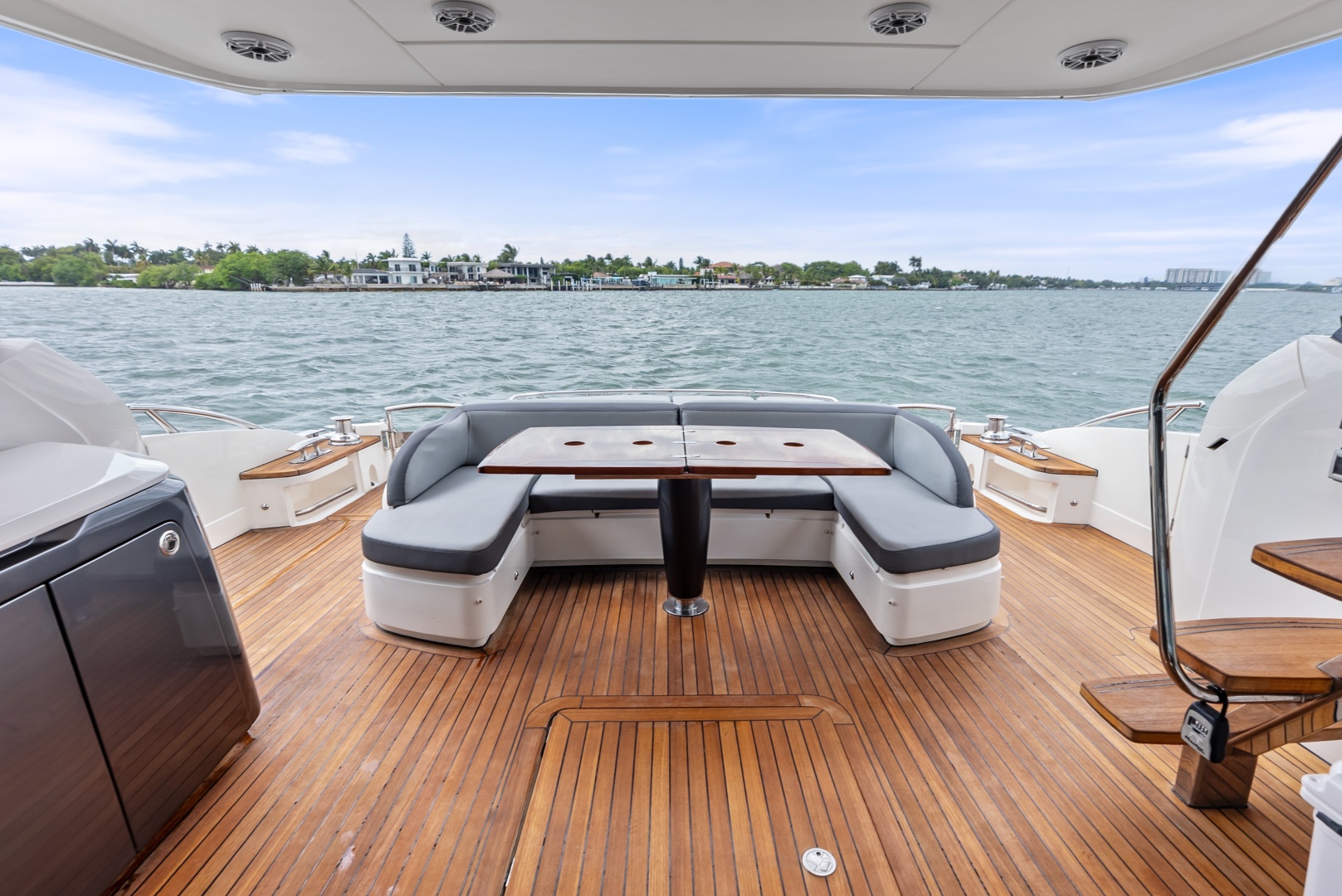 2014 Princess S72
