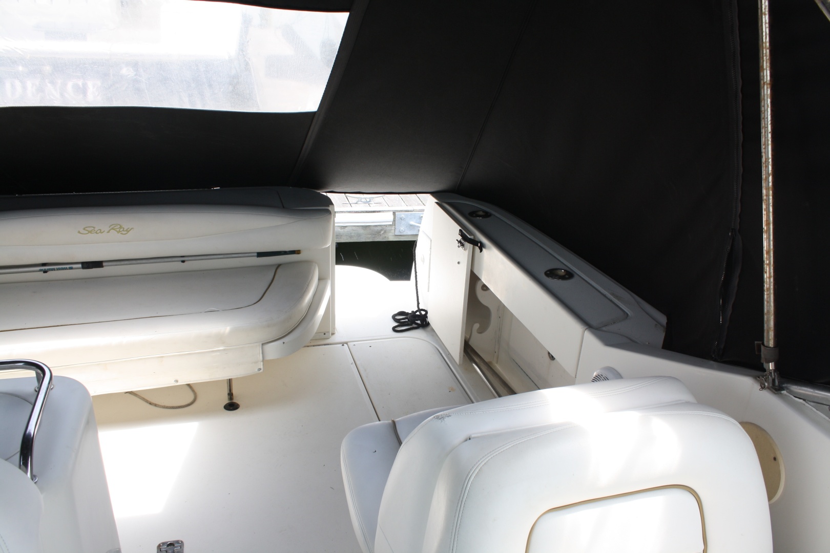 29ft Sea Ray Yacht For Sale