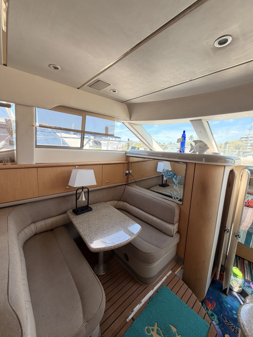 Nefertite 41ft Maxum Yacht For Sale