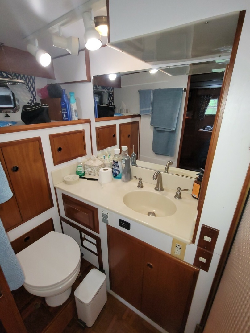 Miss Genny 44ft DeFever Yacht For Sale
