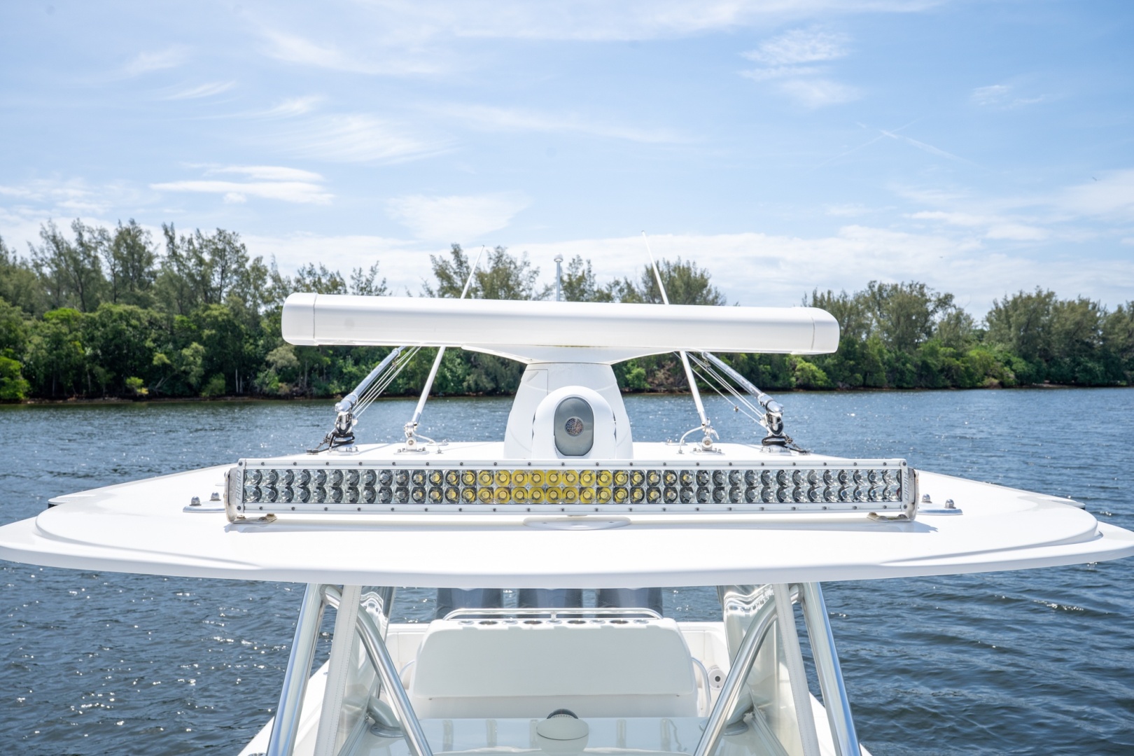2017 Invincible 39 Open Fisherman