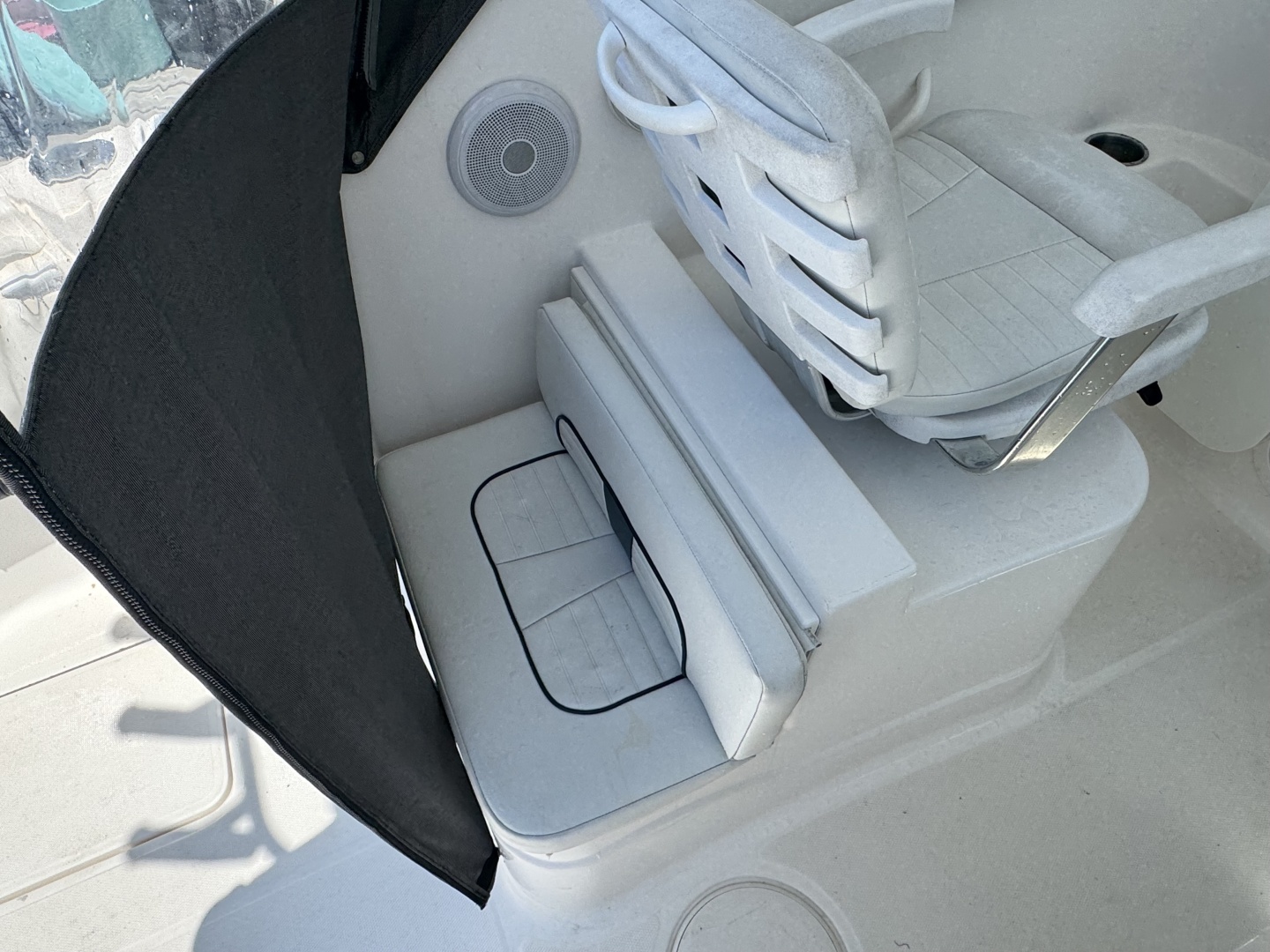 25ft Wellcraft Yacht For Sale